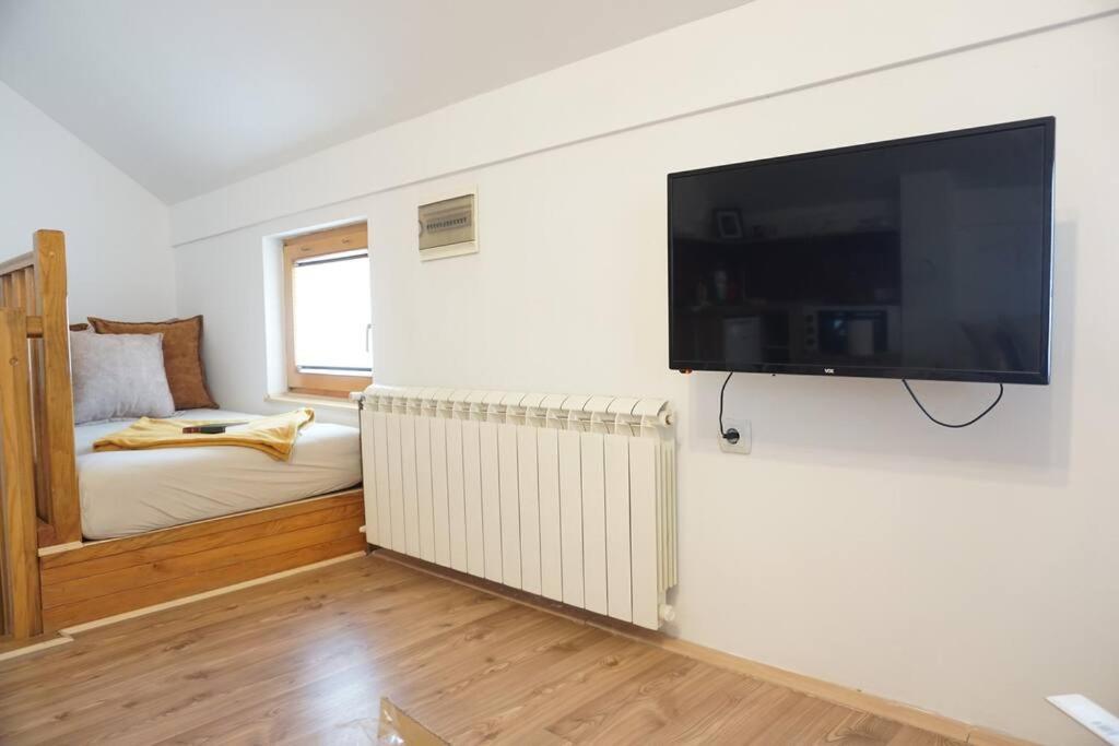 Airport Studio Loft - Galleria Belgrád Kültér fotó
